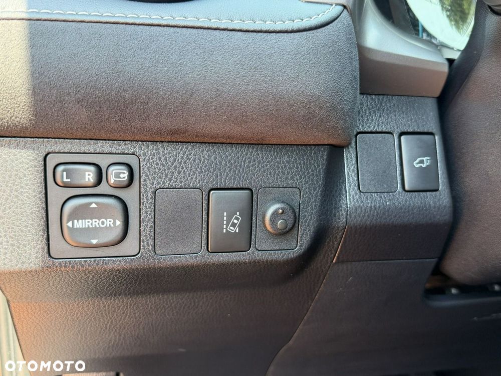 Toyota RAV4 - 21