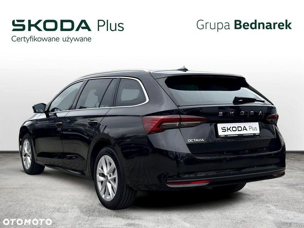 Skoda Octavia 1.5 TSI mHEV DSG Selection - 4