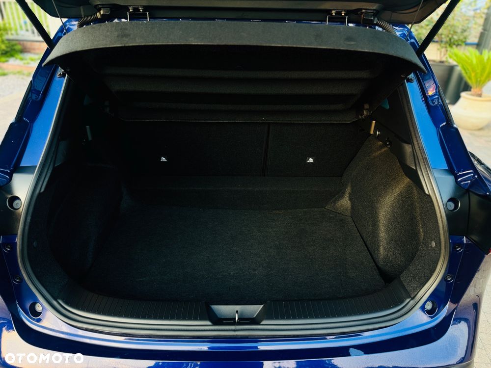 Nissan Qashqai 1.3 DIG-T DCT AKARI - 35