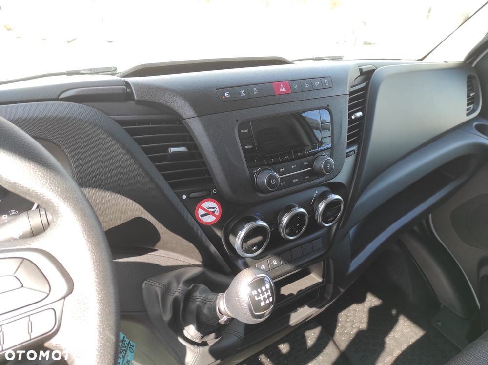 Iveco DAILY 35S16 - 23