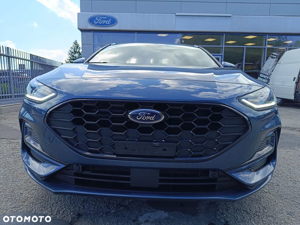 Ford Focus 1.0 EcoBoost ST-Line X - 2