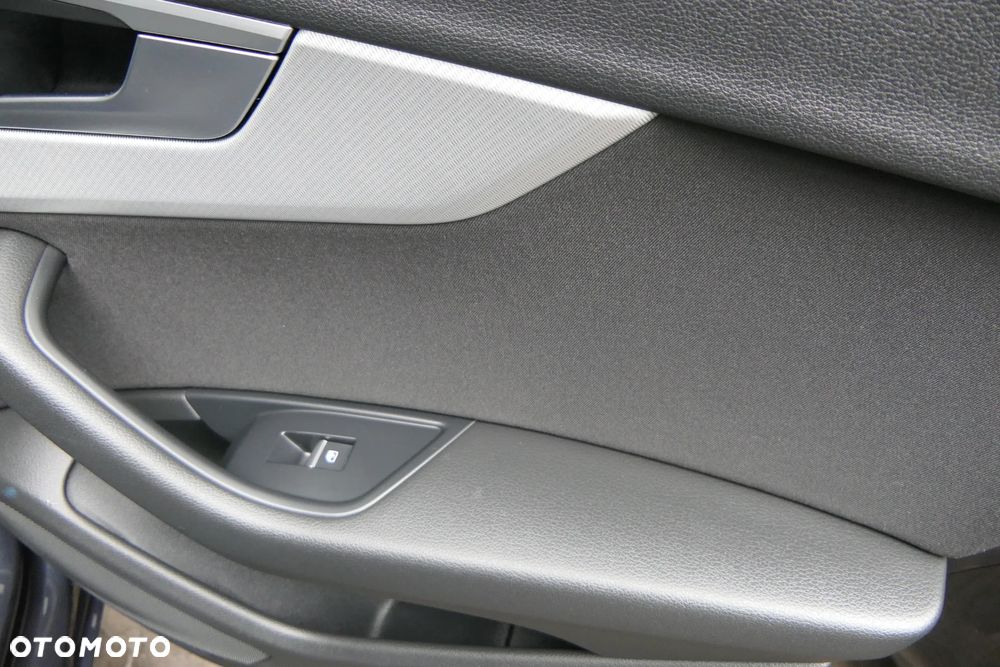 Audi A4 Avant 1.4 TFSI Sport - 31