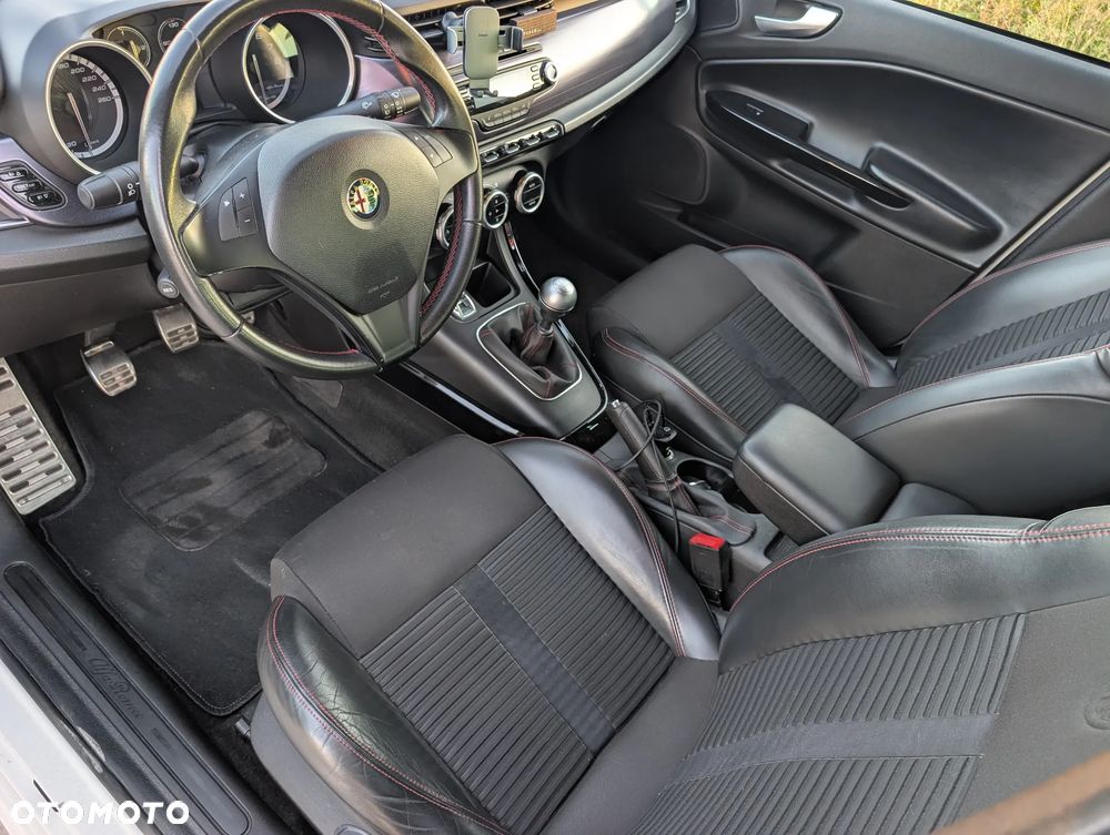 Alfa Romeo Giulietta 1.4 TB Distinctive - 16
