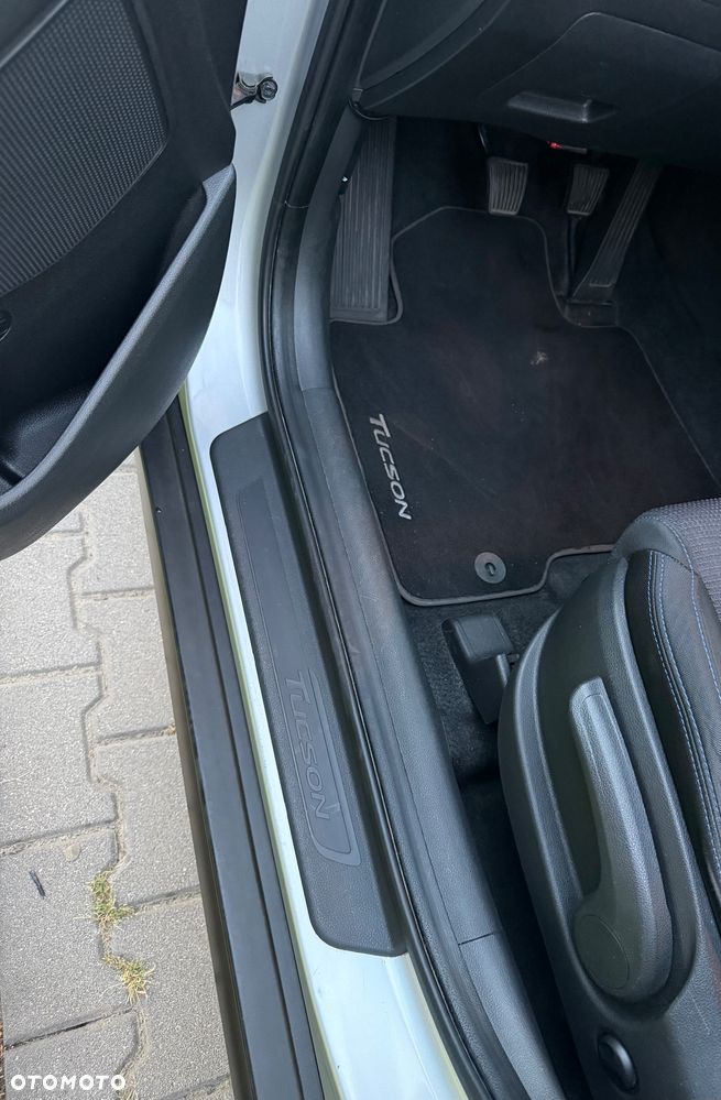 Hyundai Tucson - 16