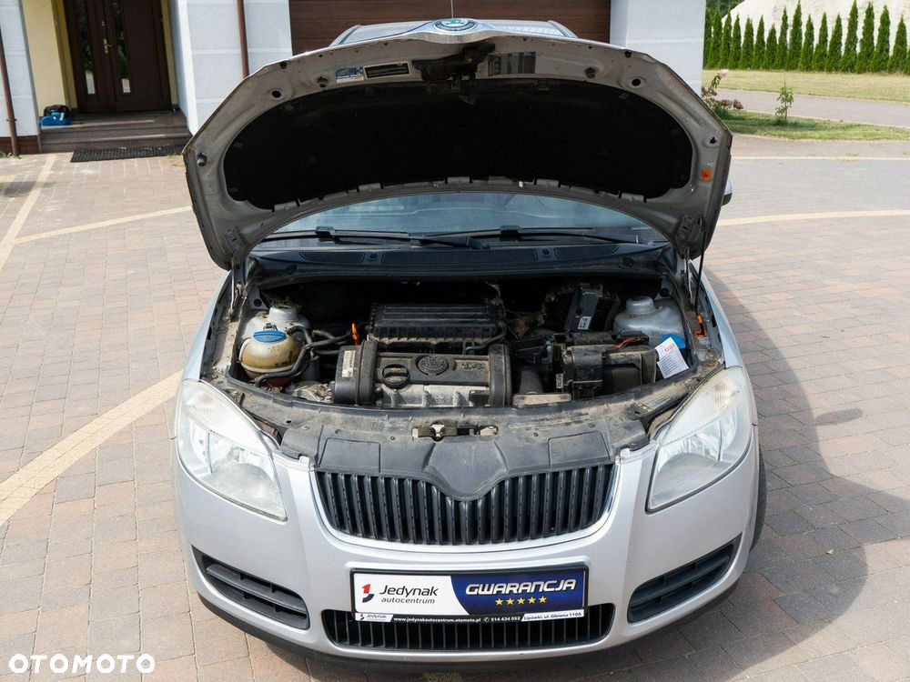 Skoda Roomster - 18