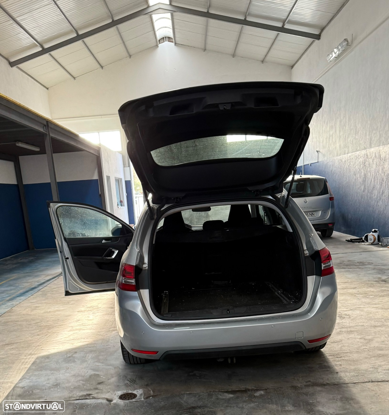 Peugeot 308 SW - 5