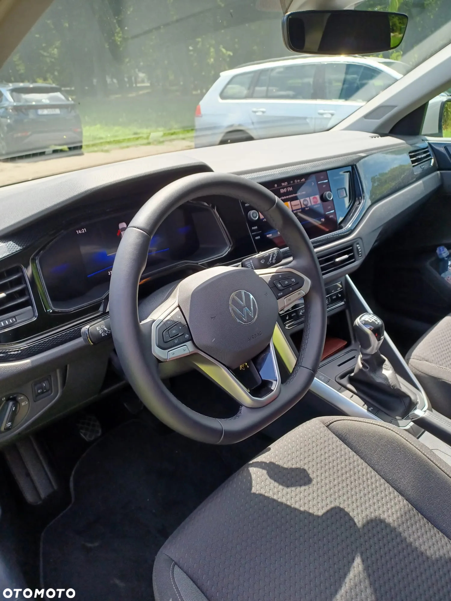 Volkswagen Polo 1.0 MPI Special Edition - 8
