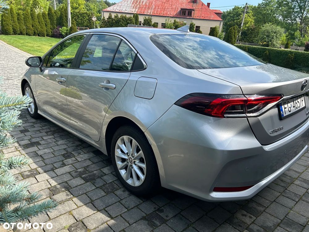 Toyota Corolla 1.8 Hybrid Comfort - 27