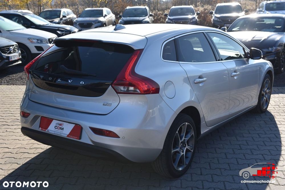 Volvo V40 - 10