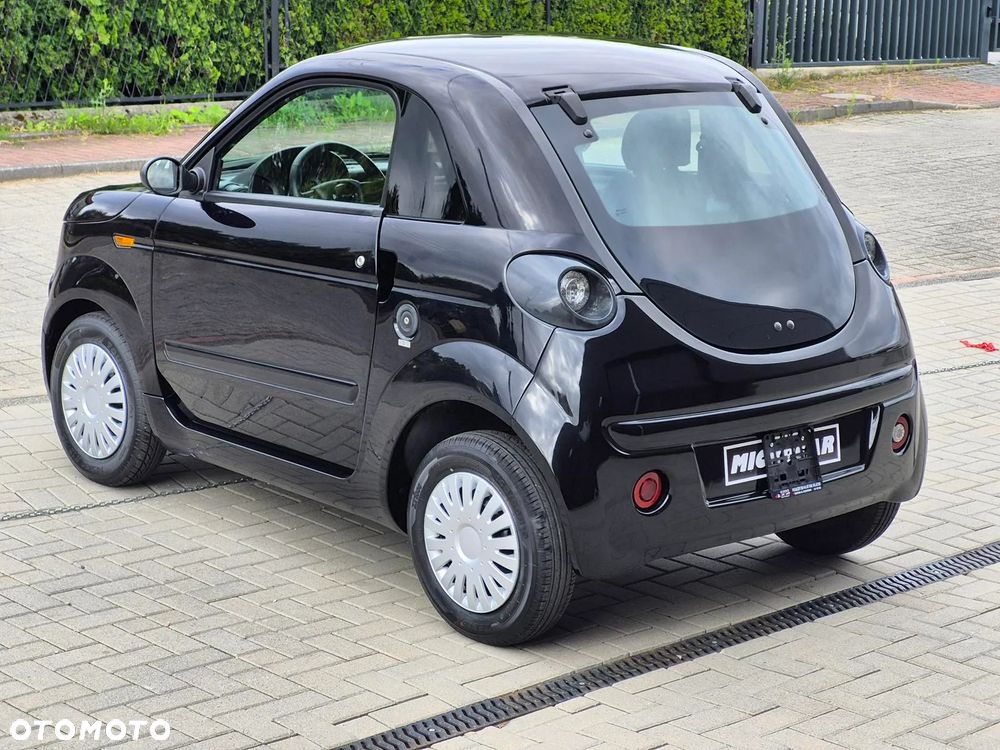 Microcar DUE - 22