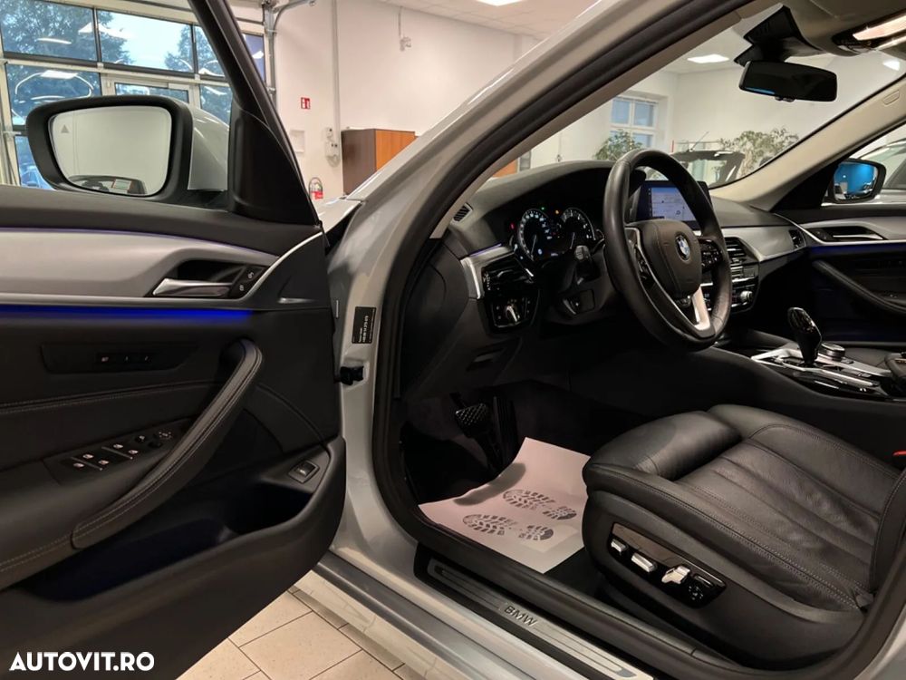 BMW Seria 5 540i Aut. Sport Line - 19