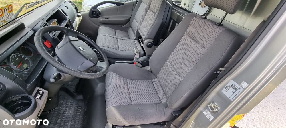 Nissan CABSTAR - 14