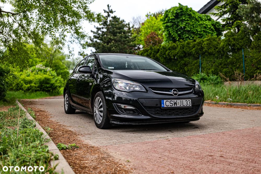 Opel Astra 1.4 T Enjoy - 1
