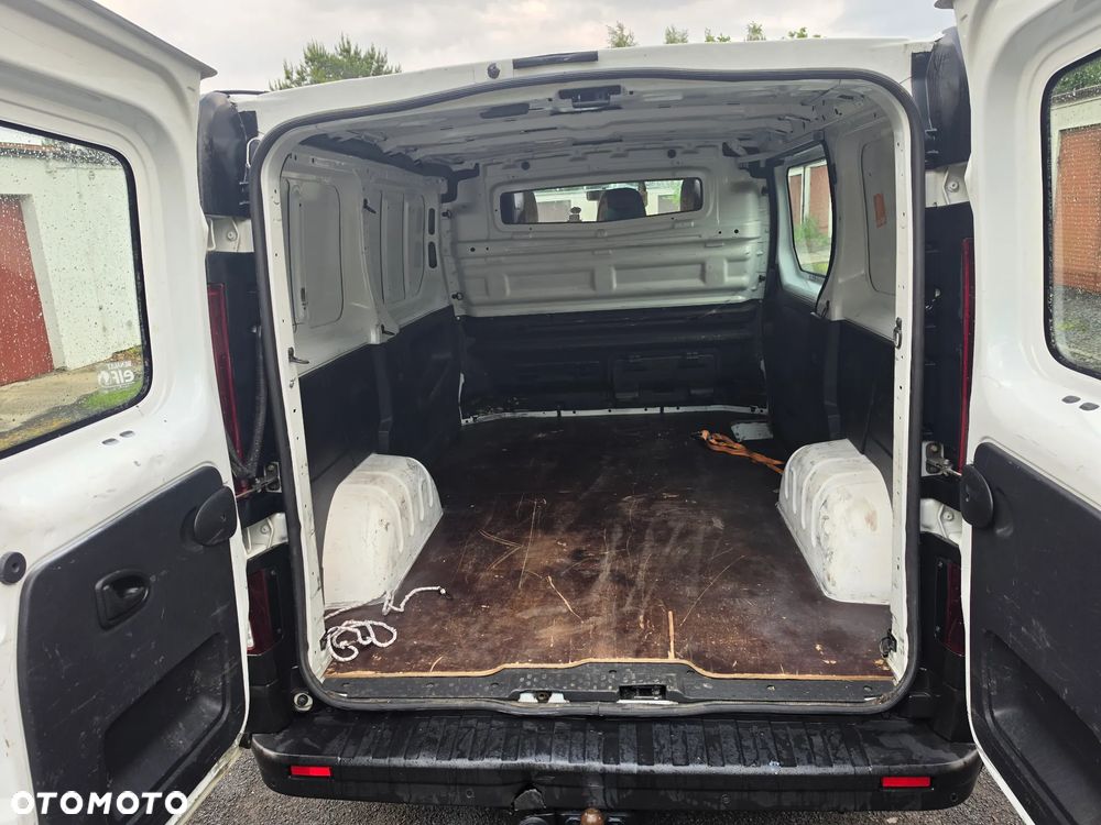 Renault Trafic - 8