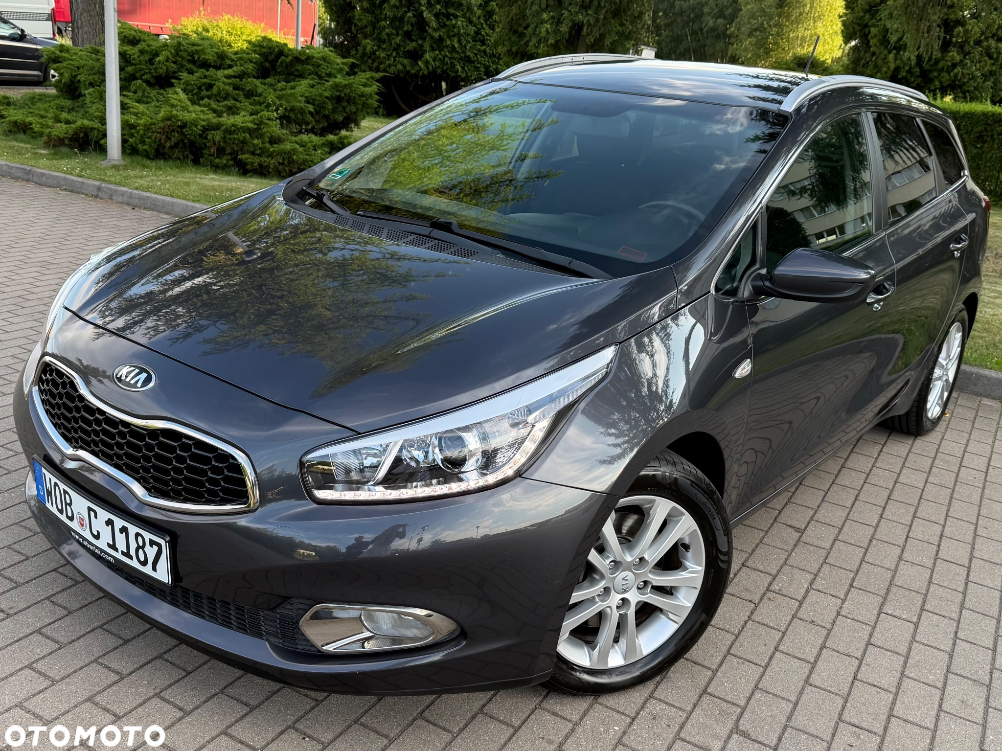 Kia Ceed 1.6 GDI Dream-Team Edition - 16
