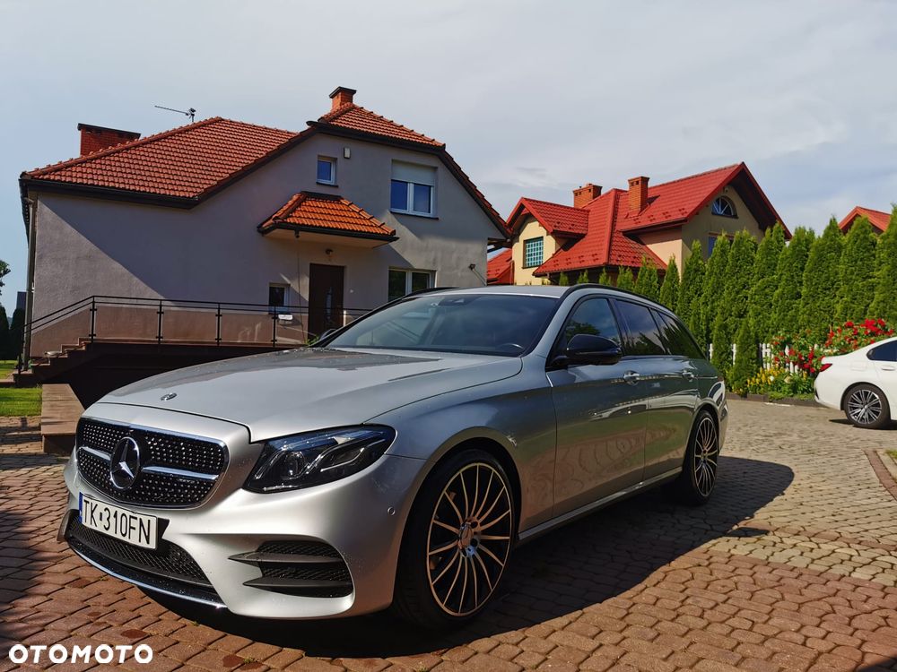 Mercedes-Benz Klasa E - 2
