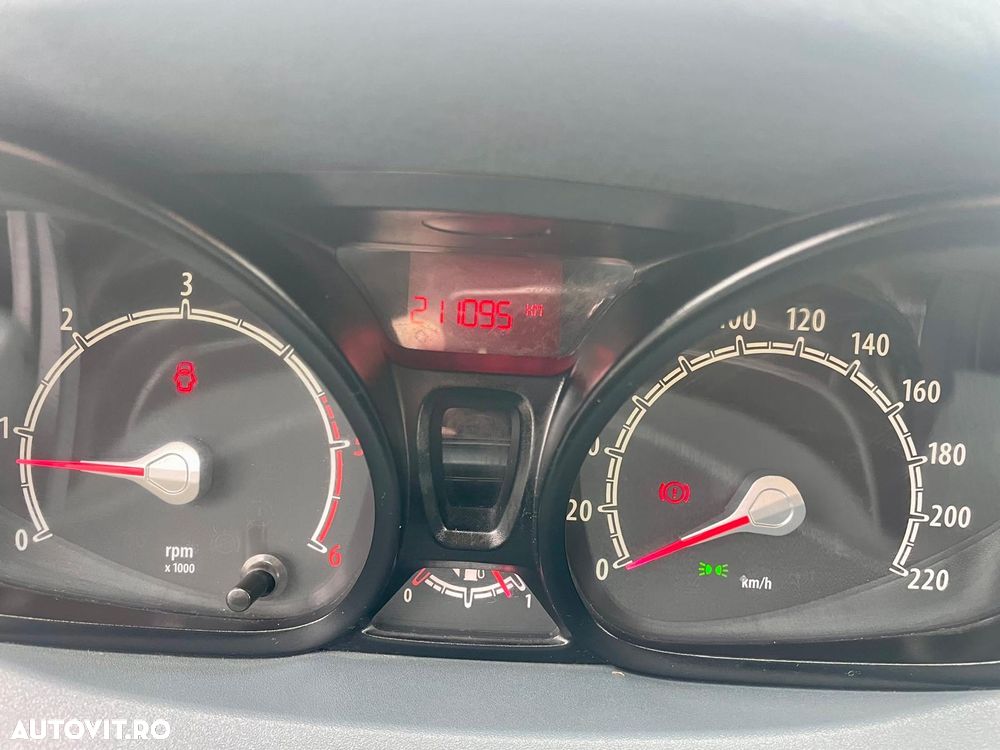 Ford Fiesta 1.6 TDCI Trend - 10