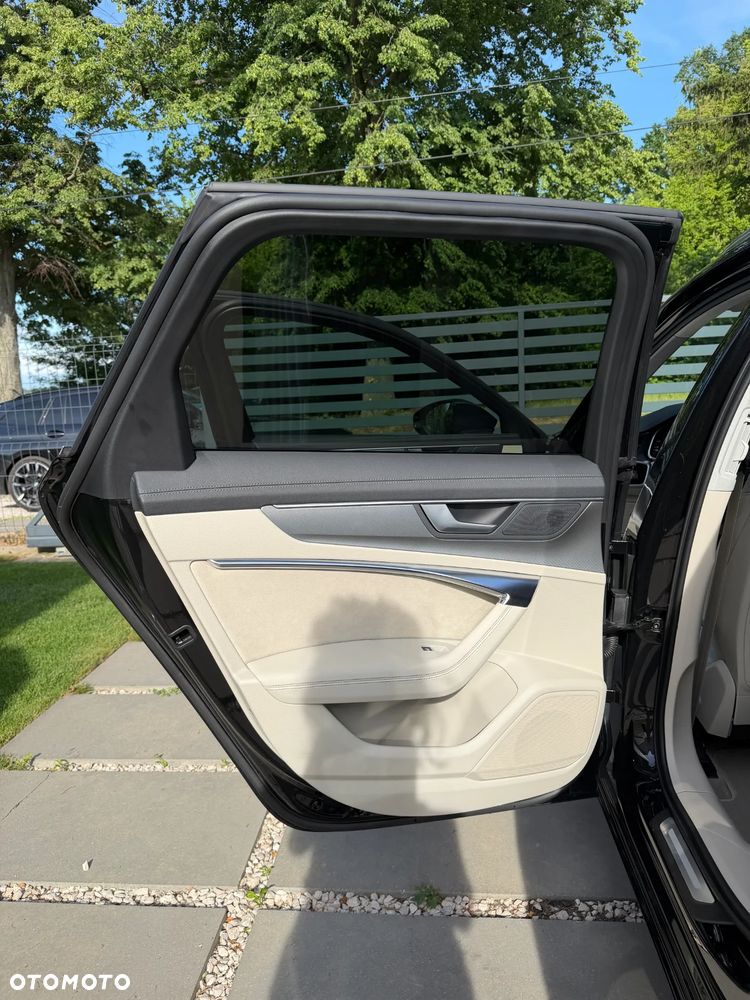 Audi A6 Avant 50 TFSI e quattro S tronic - 24