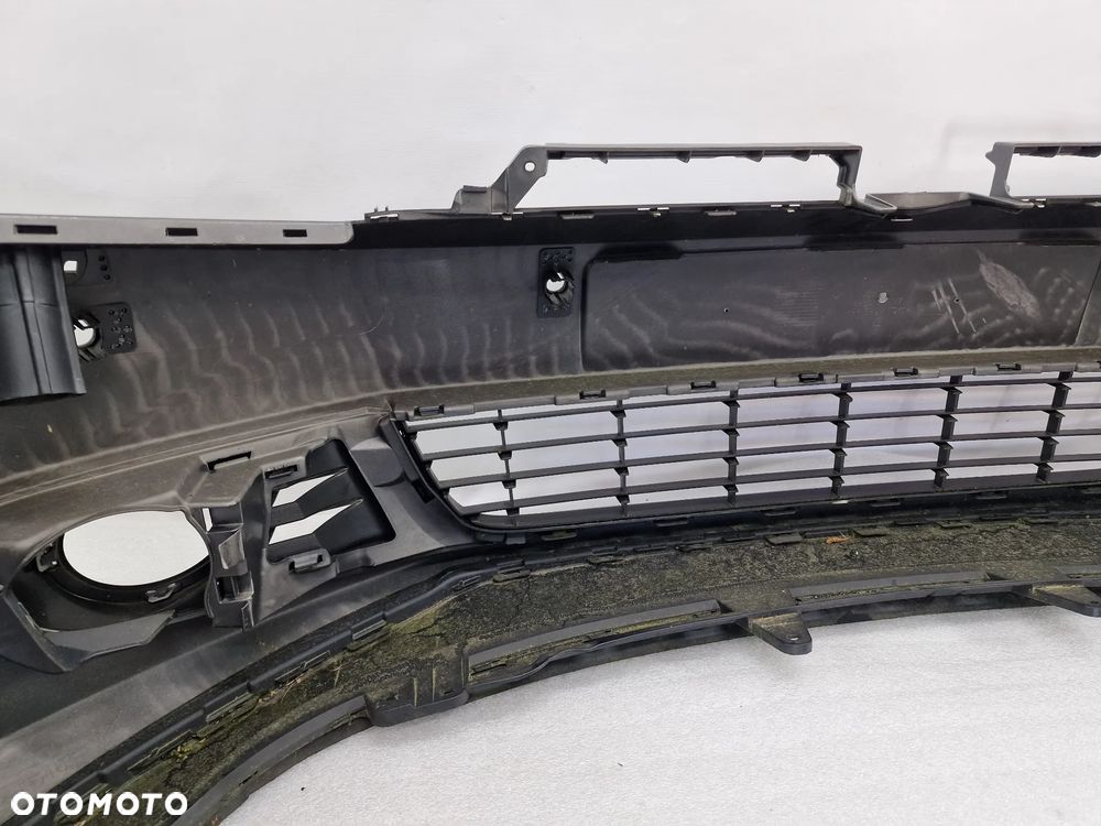 VW GOLF VI 6 5K0 08- ZDERZAK PRZEDNI PRZÓD NA SPRYSKI + 4X PDC Z KOMPLETEM KRATEK , NR 5K0807221 , NR AUKCJI NZ1058 - 23