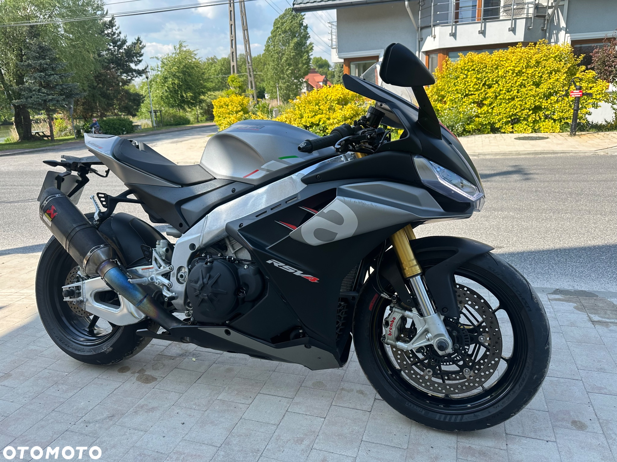 Aprilia RSV - 2