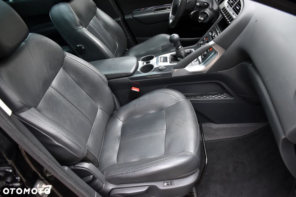 Peugeot 3008 HDi 150 Allure - 24