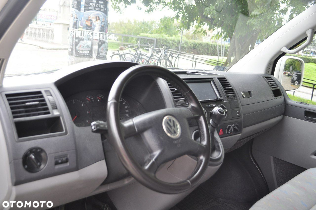 Volkswagen Transporter - 6