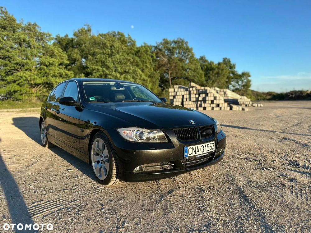 BMW Seria 3 330i - 14