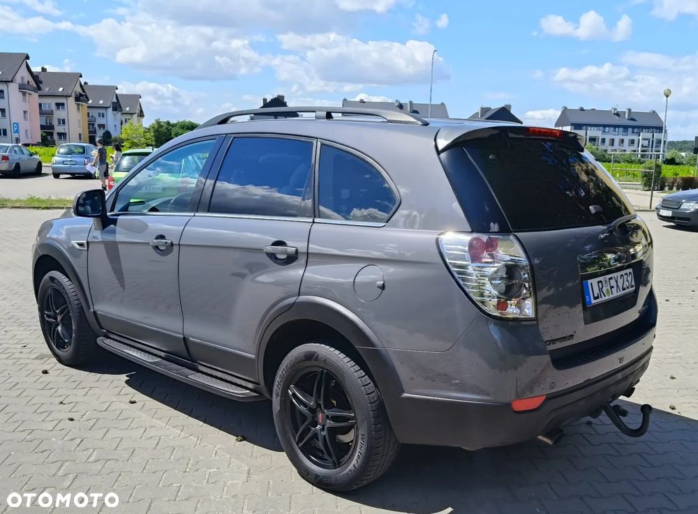 Chevrolet Captiva - 4