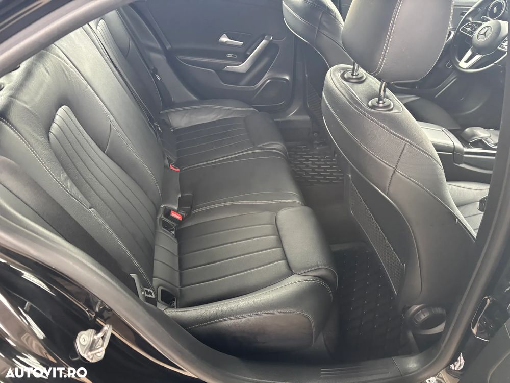 Mercedes-Benz A 180 d 7G-DCT - 36