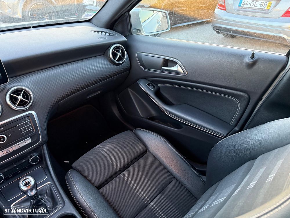 Mercedes-Benz A 180 d Urban - 16