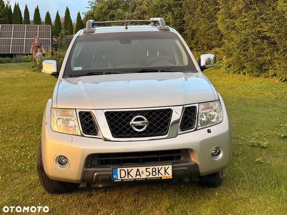 Nissan Navara 2.5 D Platinum - 2