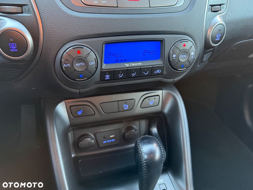 Hyundai ix35 2.0 CRDi 4WD Automatik Premium - 26