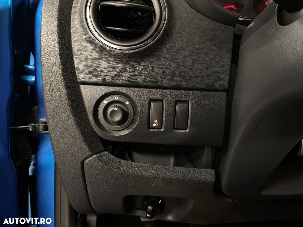 Dacia Lodgy 1.5 Blue dCi Stepway - 21