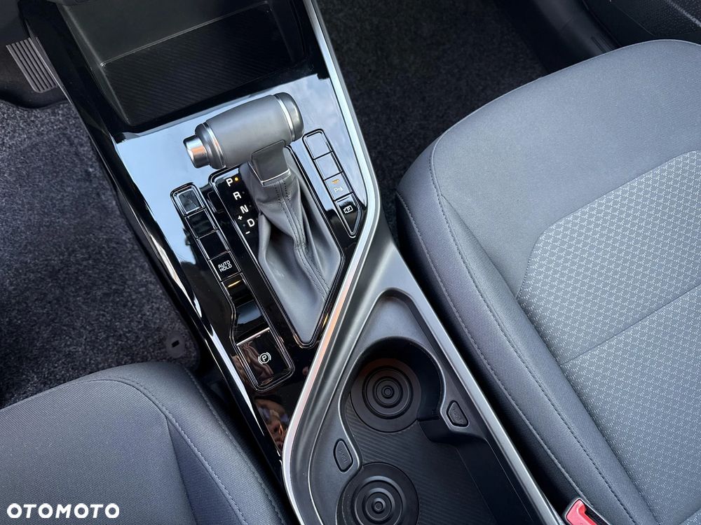 Kia Niro 1.6 GDI Hybrid M - 16