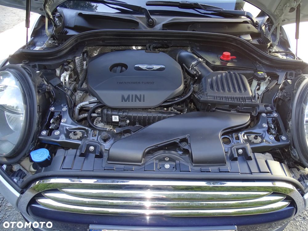 MINI Cooper Essential Trim - 20