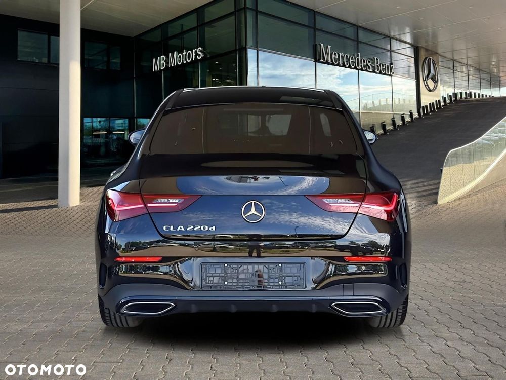 Mercedes-Benz CLA - 9