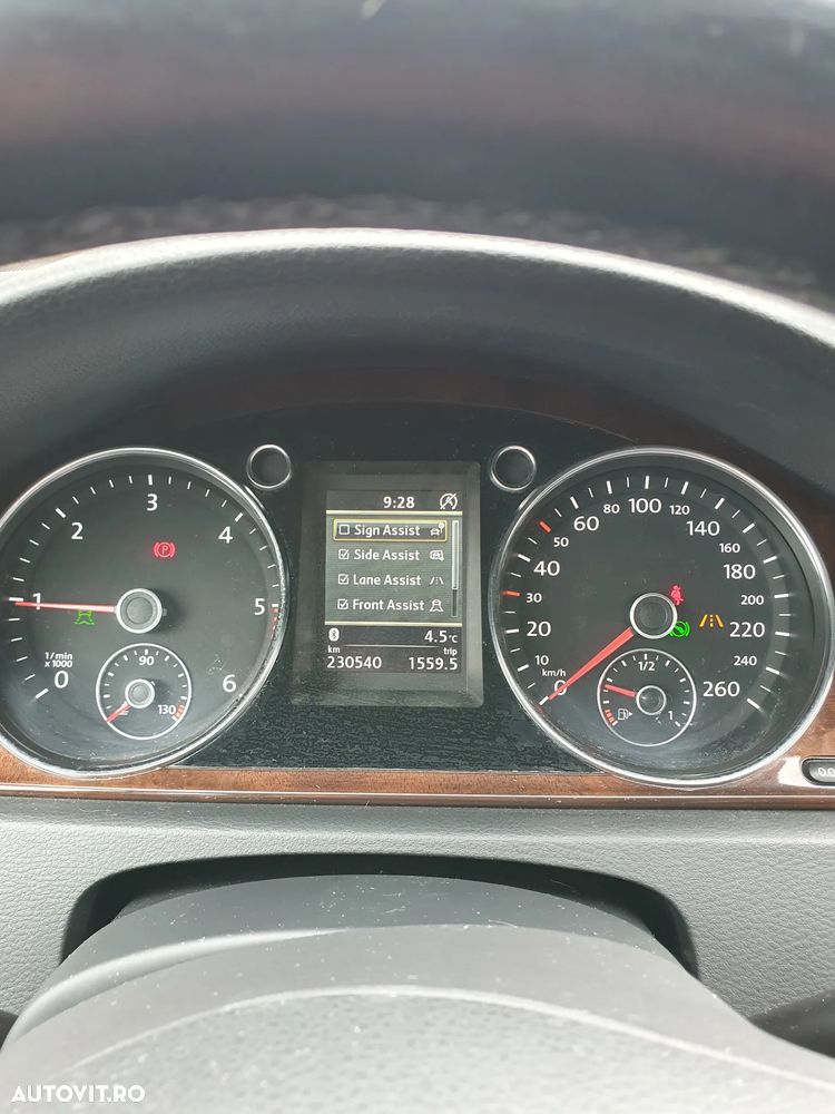 Volkswagen Passat 2.0 TDI DSG BlueMotion Technology Highline - 6