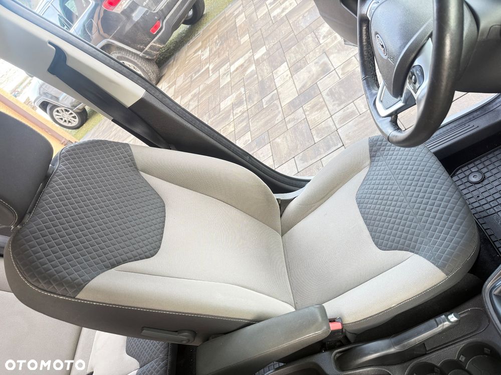 Ford Tourneo Courier 1.5 TDCi Titanium - 27