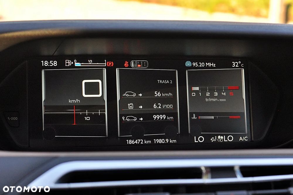 Citroën C4 Grand Picasso 1.6 e-HDi Exclusive - 28