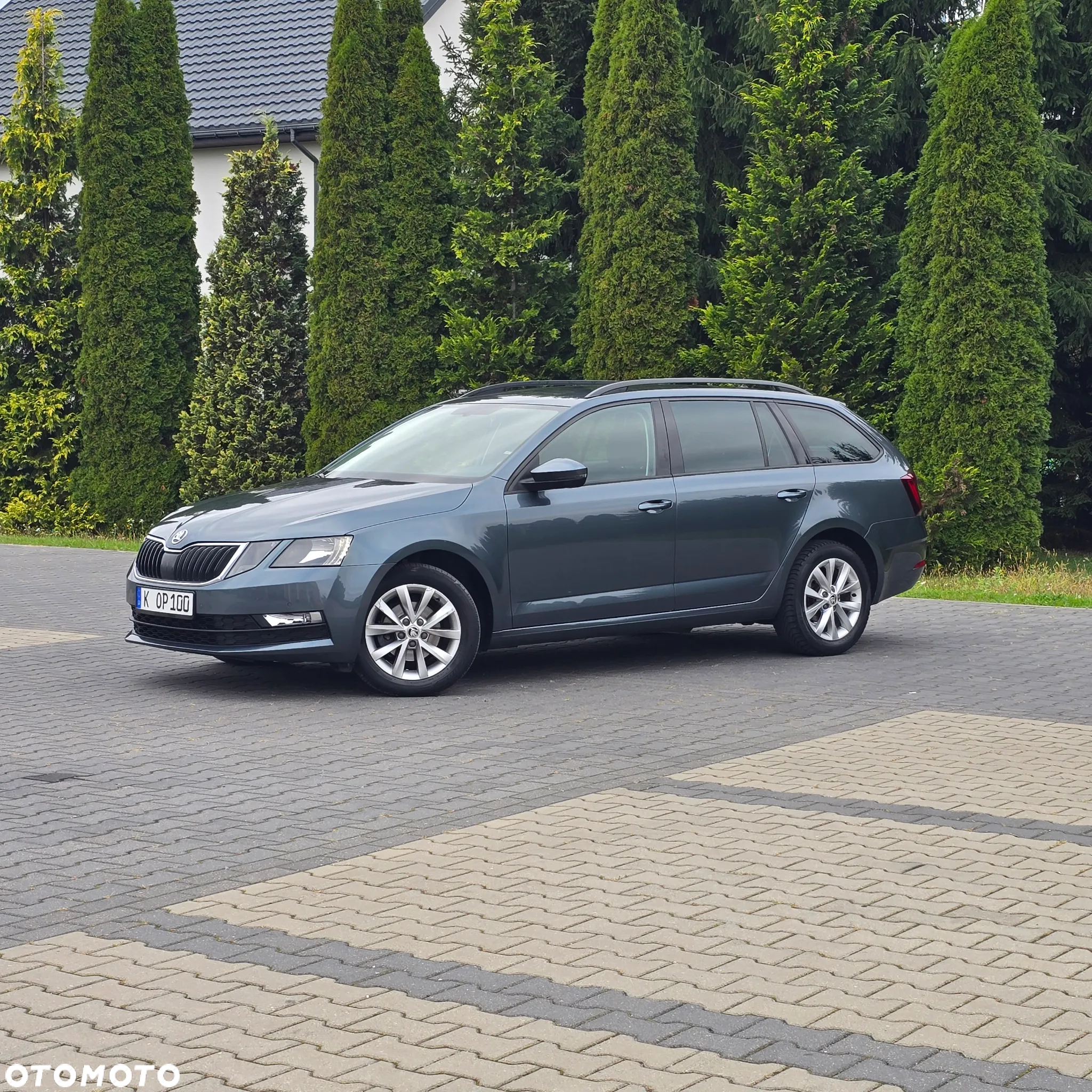 Skoda Octavia Combi 1.6 TDI DSG Style - 6