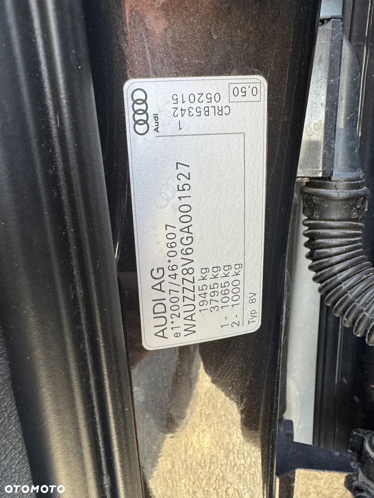 Audi A3 Sportback 2.0 TDI (clean diesel) quattro S line Sportpaket - 17