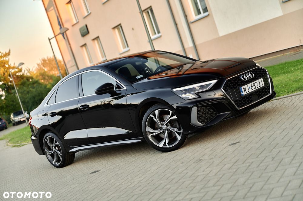 Audi A3 Limousine 35 TFSI mHEV S Line S tronic - 17