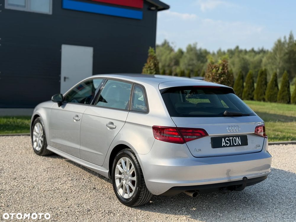 Audi A3 Sportback 1.6 TDI clean diesel Ambiente - 10