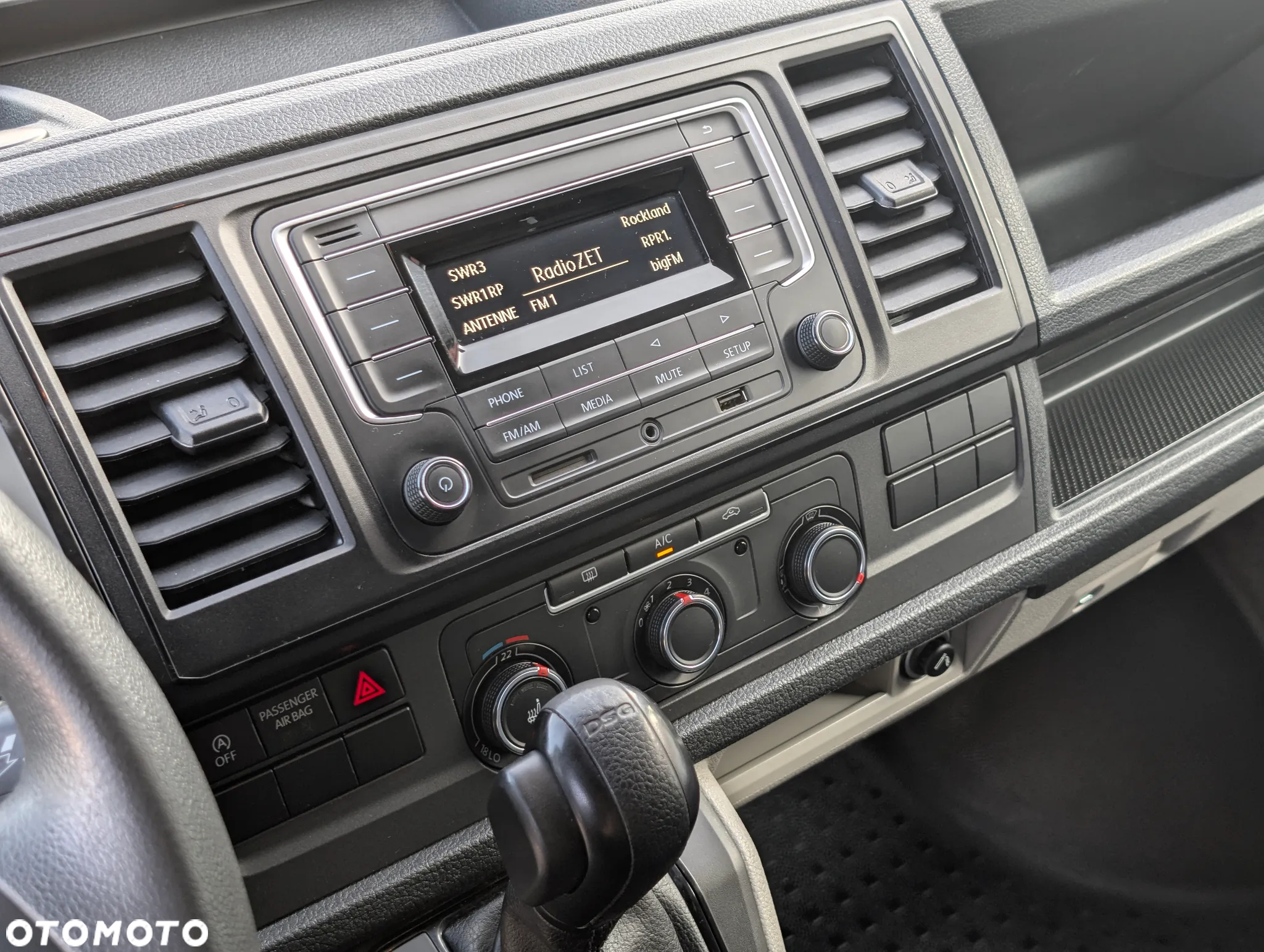 Volkswagen Transporter T6 2,0 TDI 150KM DSG7 przebieg 111tkm - 11