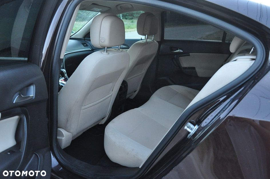 Opel Insignia 2.0 CDTI Cosmo - 11