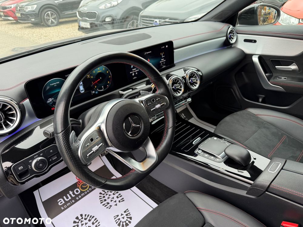 Mercedes-Benz CLA 180 AMG Line 7G-DCT - 27