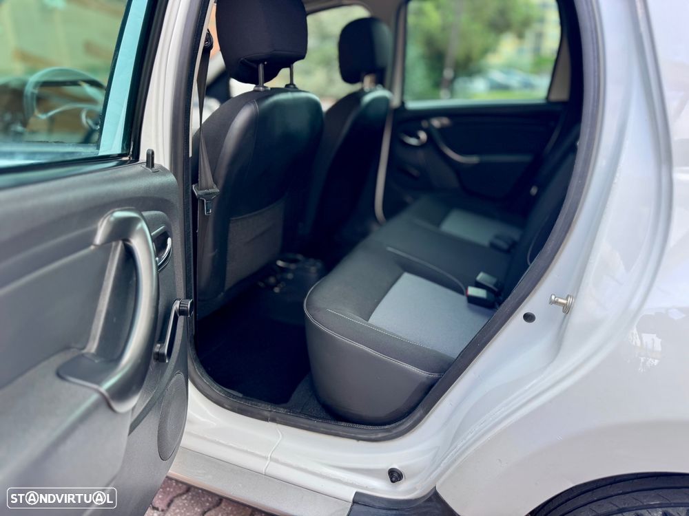 Dacia Duster 1.5 dCi Prestige 4WD - 8