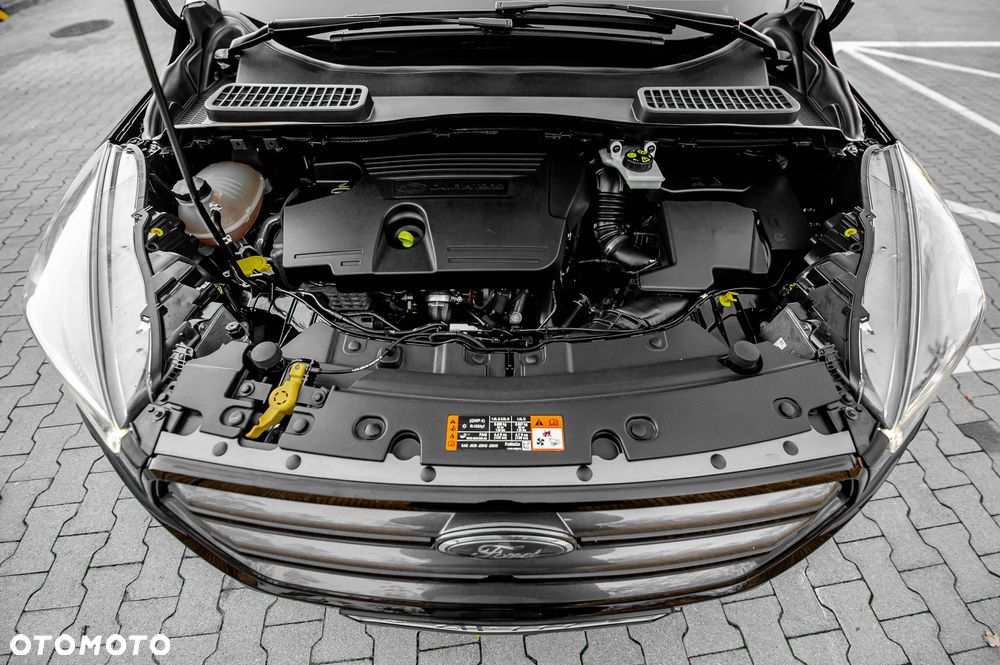 Ford Kuga - 35