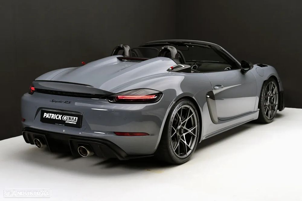 Porsche 718 Spyder RS - 6