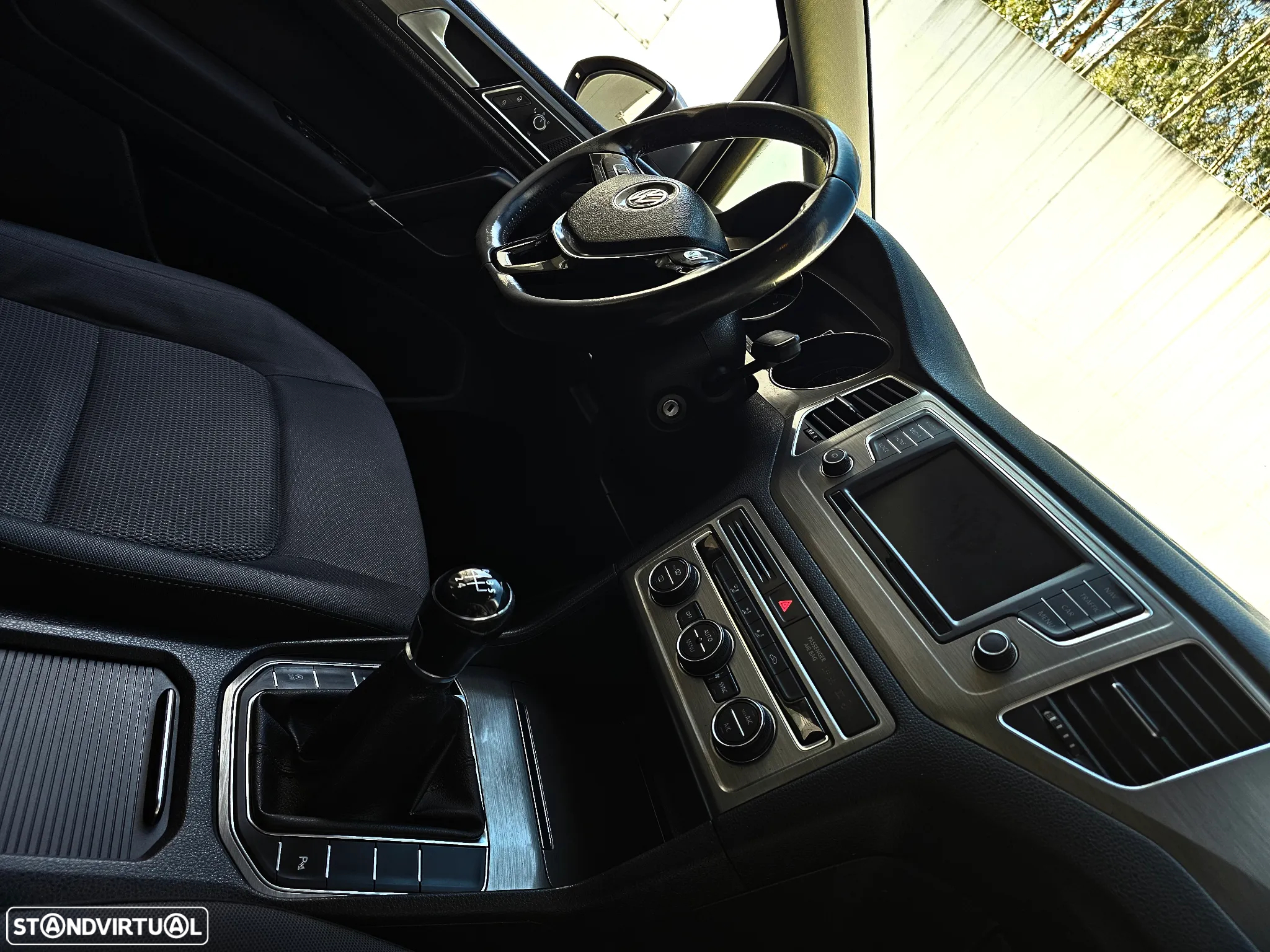 VW Golf 1.6 TDI Highline - 46